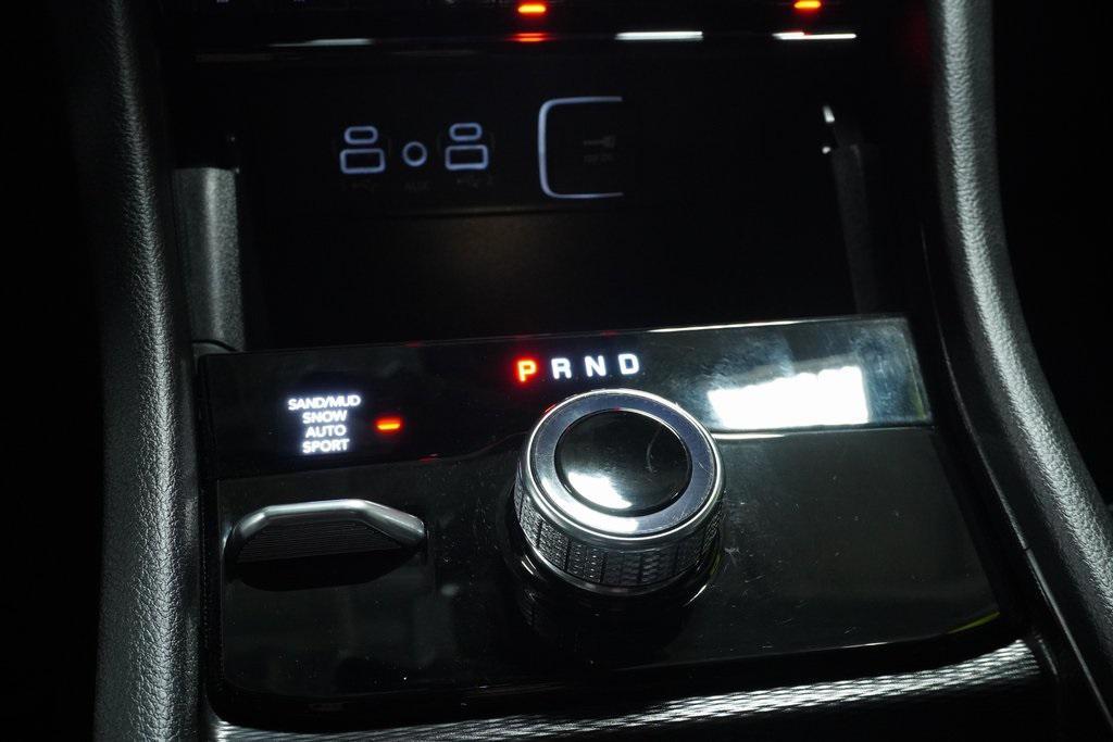 used 2025 Jeep Grand Cherokee car, priced at $43,550