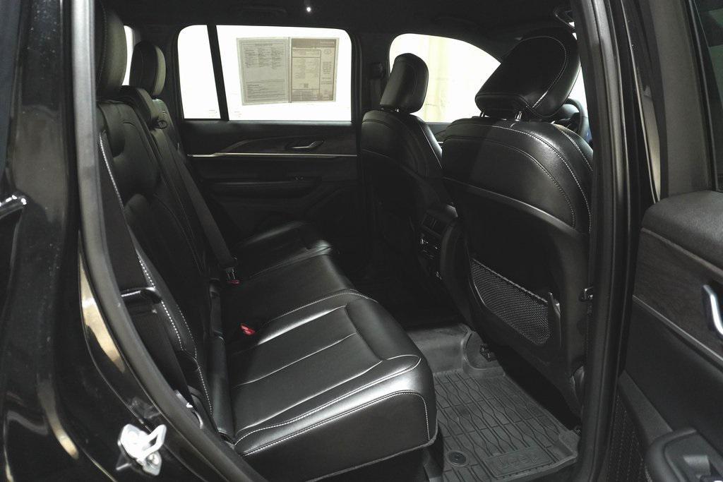 used 2025 Jeep Grand Cherokee car, priced at $43,550