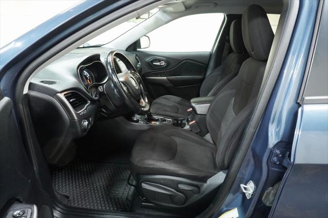 used 2020 Jeep Cherokee car, priced at $18,990
