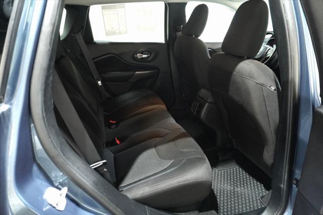 used 2020 Jeep Cherokee car, priced at $18,990