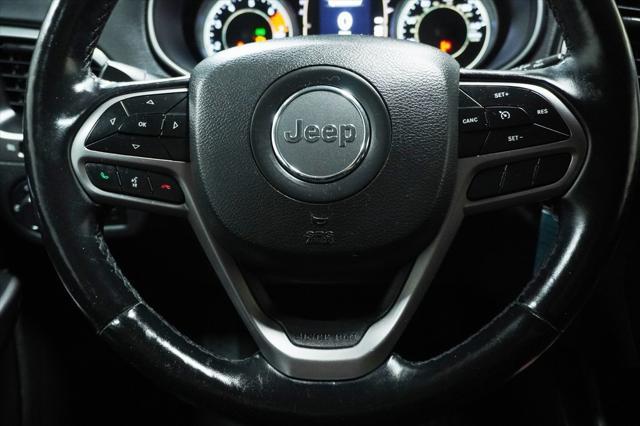 used 2020 Jeep Cherokee car, priced at $18,990