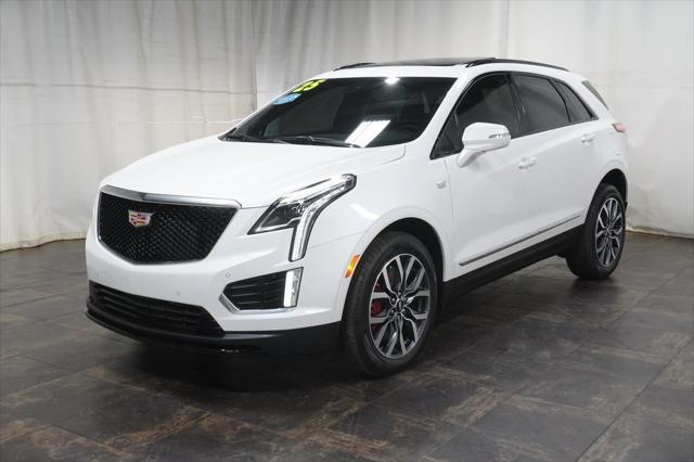 used 2025 Cadillac XT5 car, priced at $52,990