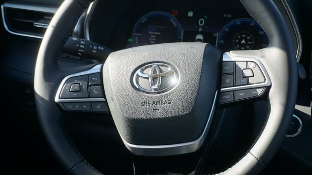 new 2024 Toyota Highlander Hybrid car, priced at $55,362