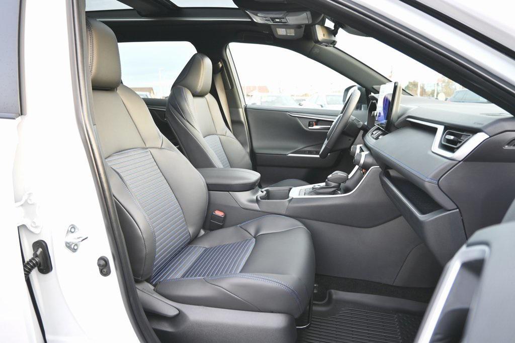 new 2025 Toyota RAV4 Hybrid car, priced at $43,879