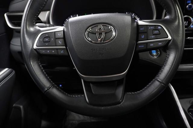 used 2022 Toyota Highlander car, priced at $37,990