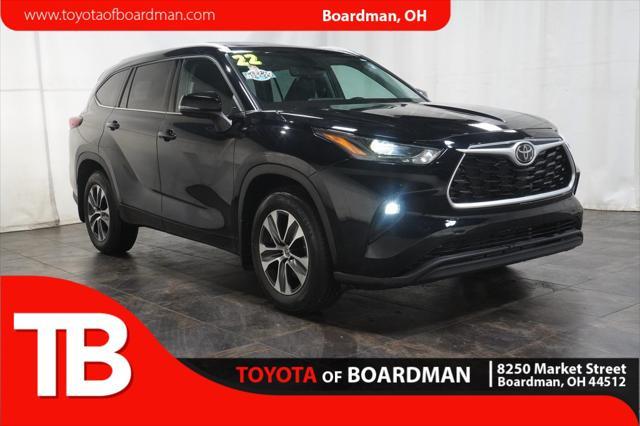 used 2022 Toyota Highlander car, priced at $37,990