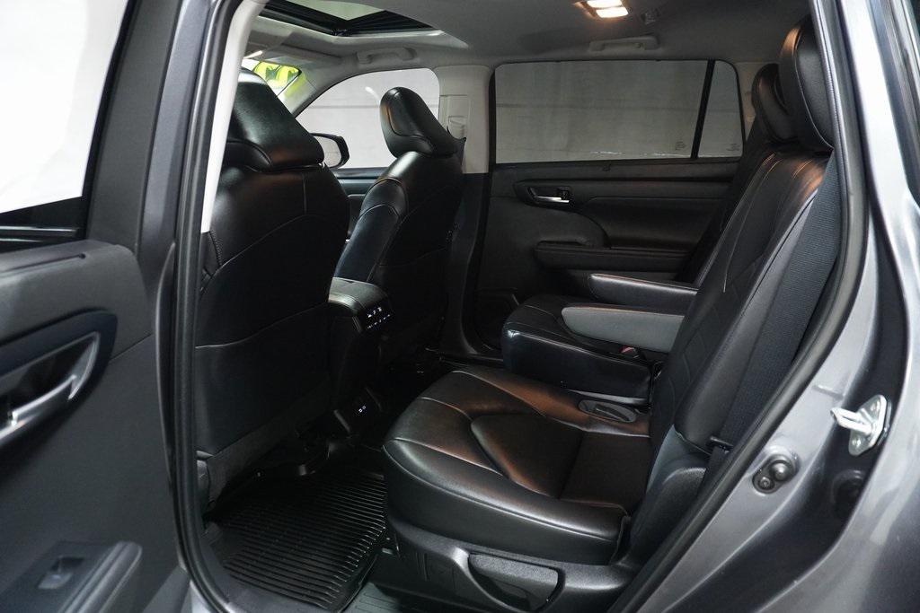 used 2023 Toyota Highlander car, priced at $36,990