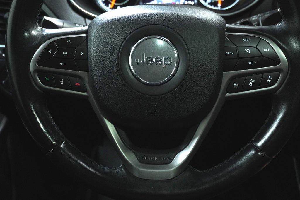 used 2019 Jeep Cherokee car, priced at $14,990