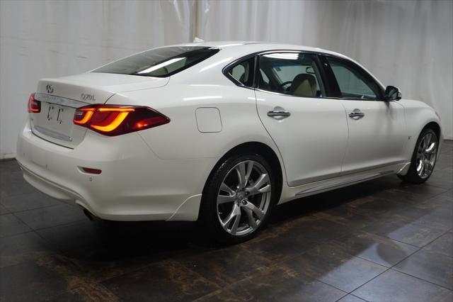 used 2018 INFINITI Q70L car, priced at $18,990