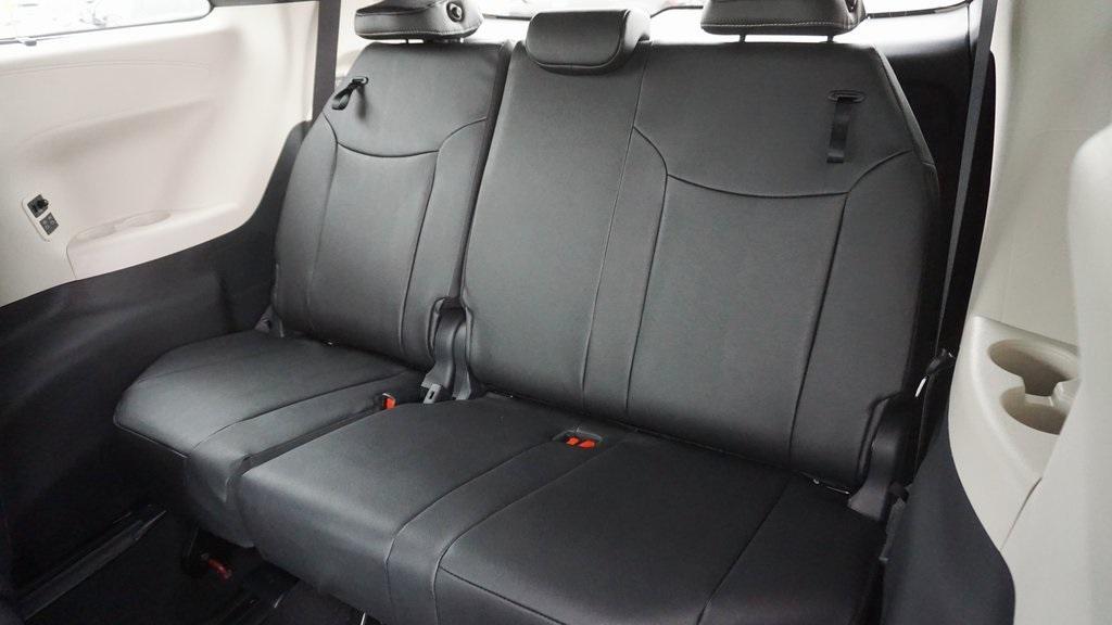 new 2025 Toyota Sienna car, priced at $57,314