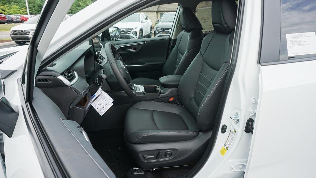 new 2025 Toyota RAV4 car, priced at $40,428