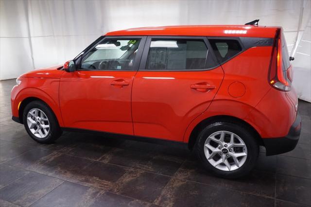 used 2021 Kia Soul car, priced at $13,990