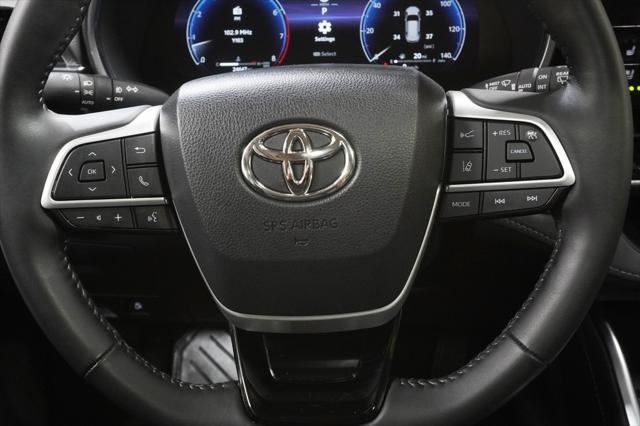 used 2023 Toyota Highlander car, priced at $40,990