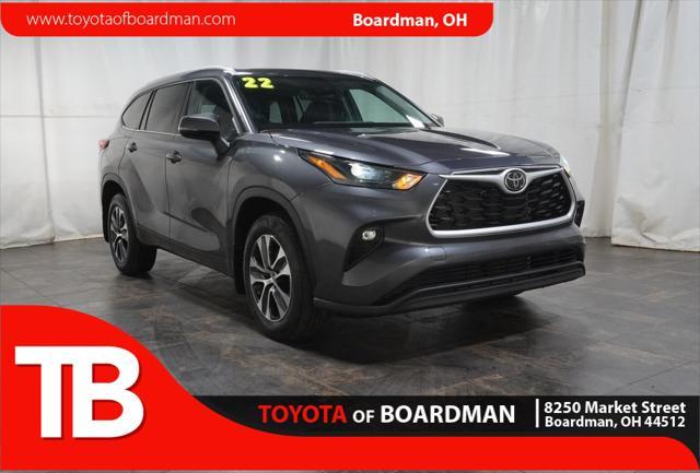 used 2022 Toyota Highlander car, priced at $36,550