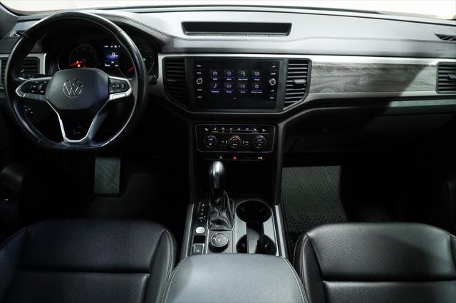 used 2020 Volkswagen Atlas Cross Sport car, priced at $24,990