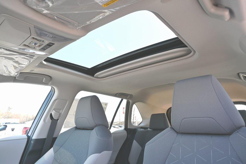 new 2025 Toyota RAV4 car, priced at $35,084