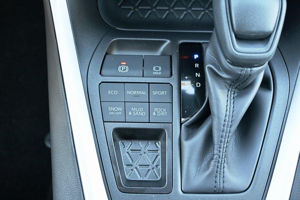 new 2025 Toyota RAV4 car, priced at $35,084