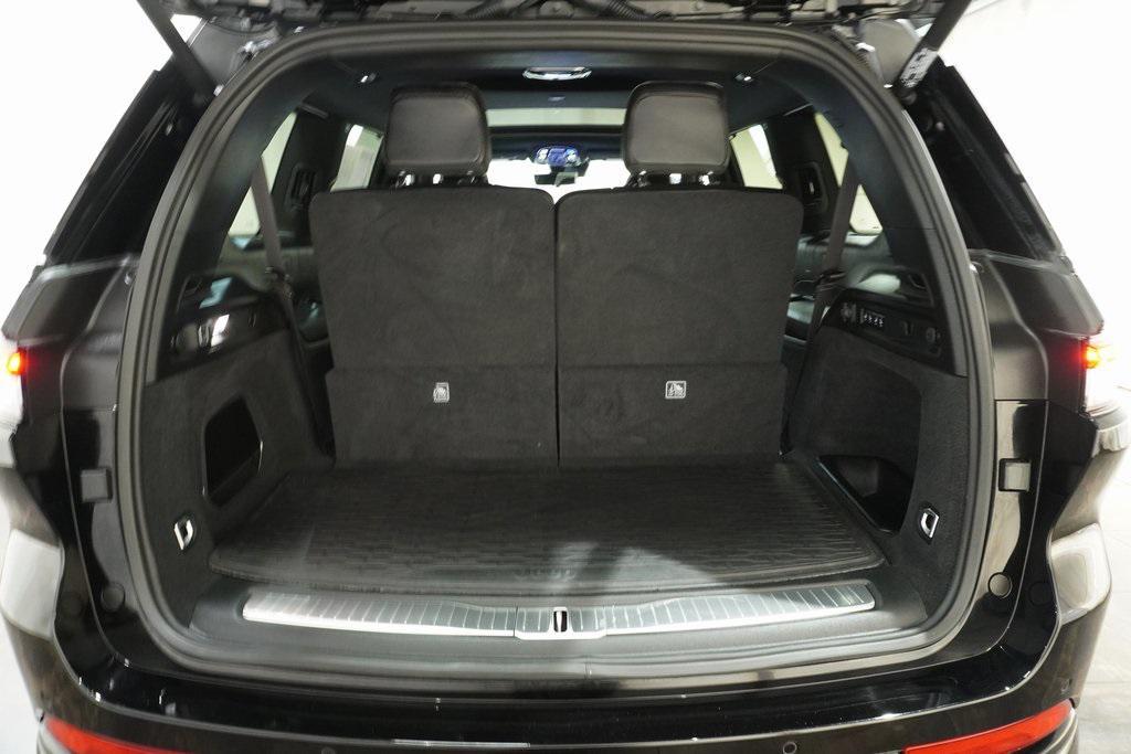 used 2024 Jeep Grand Cherokee L car, priced at $55,990