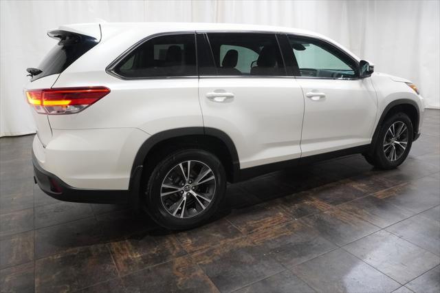 used 2019 Toyota Highlander car, priced at $23,995