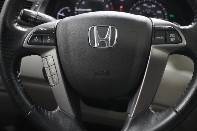 used 2017 Honda Odyssey car, priced at $17,990