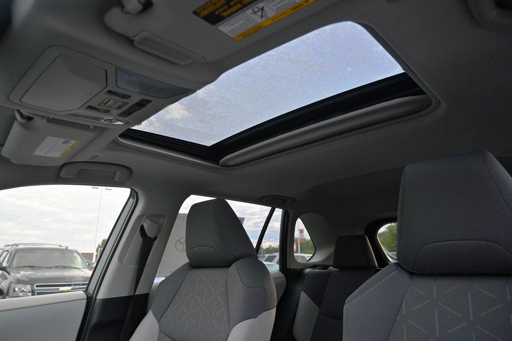 new 2025 Toyota RAV4 Hybrid car, priced at $36,734