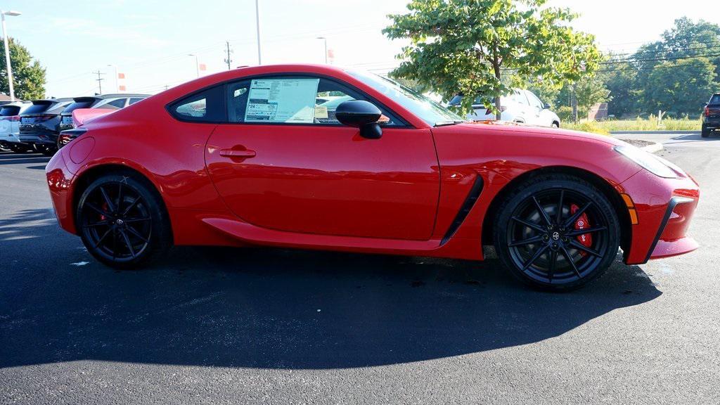 new 2025 Toyota GR86 car, priced at $36,843