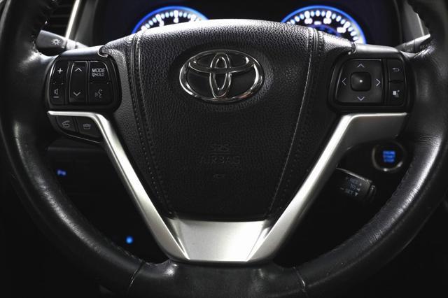 used 2014 Toyota Highlander car, priced at $19,990