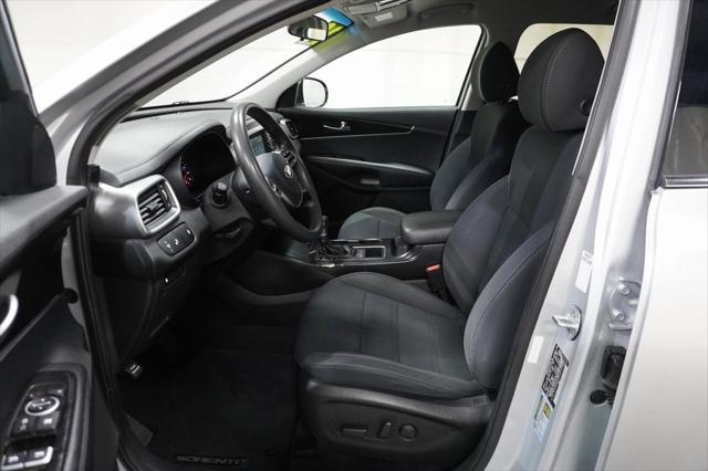 used 2019 Kia Sorento car, priced at $12,990