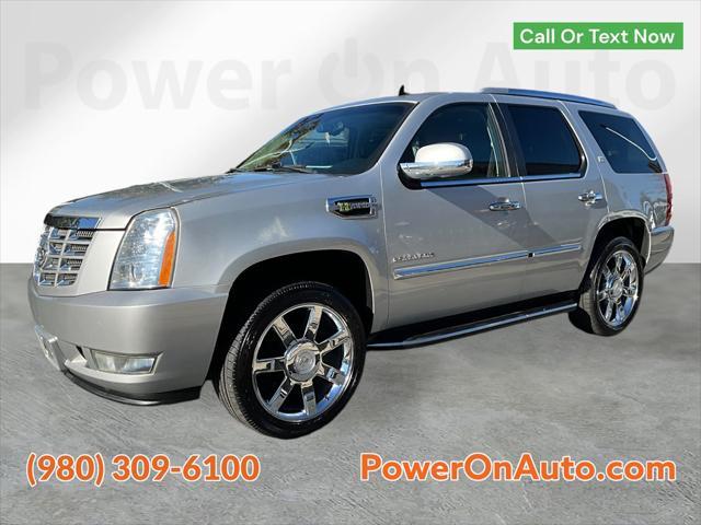 used 2011 Cadillac Escalade Hybrid car, priced at $9,450