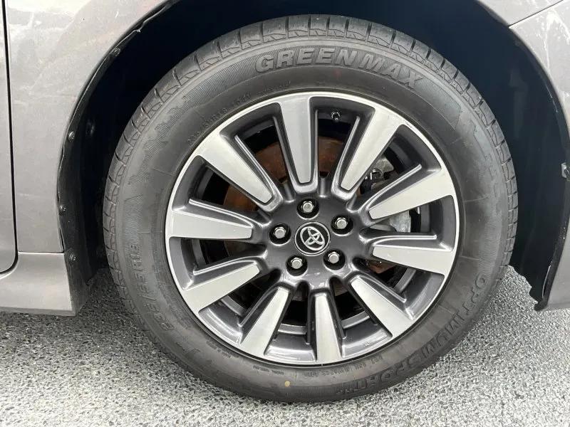 used 2018 Toyota Sienna car, priced at $18,379