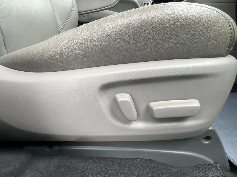 used 2018 Toyota Sienna car, priced at $18,379