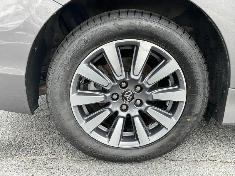 used 2018 Toyota Sienna car, priced at $18,379