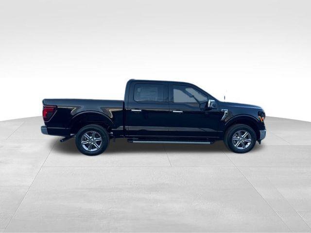 new 2024 Ford F-150 car, priced at $47,322