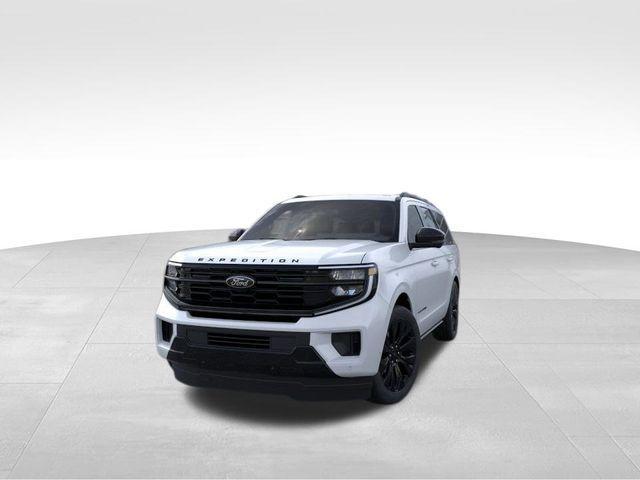 new 2025 Ford Expedition car, priced at $76,928