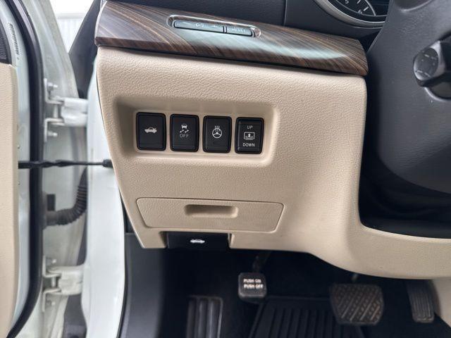 used 2018 Nissan Maxima car, priced at $19,552