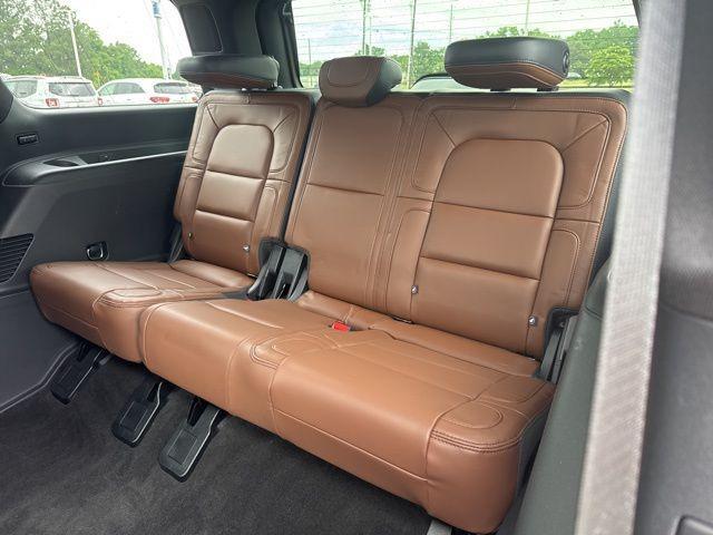 used 2023 Lincoln Navigator car, priced at $55,984
