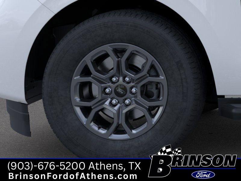 new 2025 Ford Expedition car, priced at $59,515