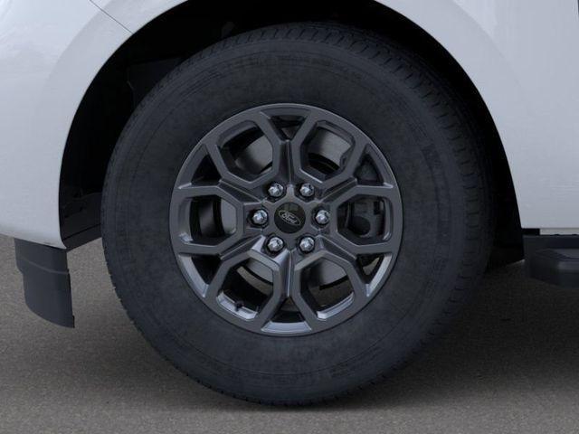 new 2025 Ford Expedition car, priced at $61,515