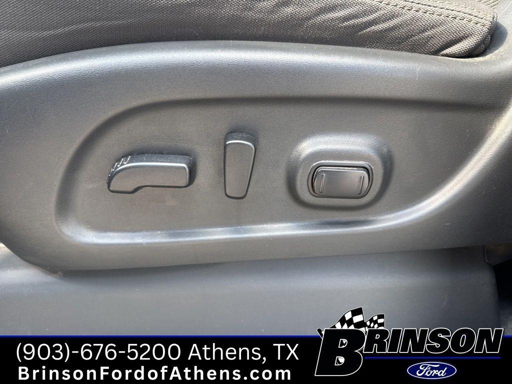 used 2021 Nissan Titan car, priced at $25,916
