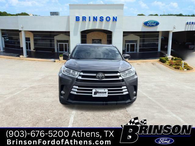 used 2017 Toyota Highlander car, priced at $16,972