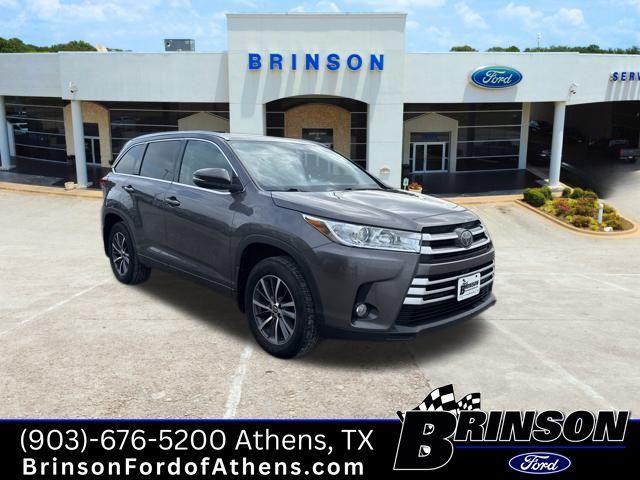 used 2017 Toyota Highlander car, priced at $16,972