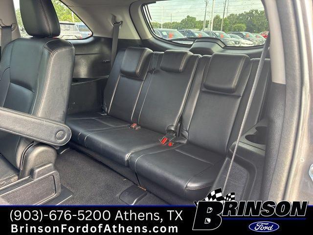 used 2017 Toyota Highlander car, priced at $16,972