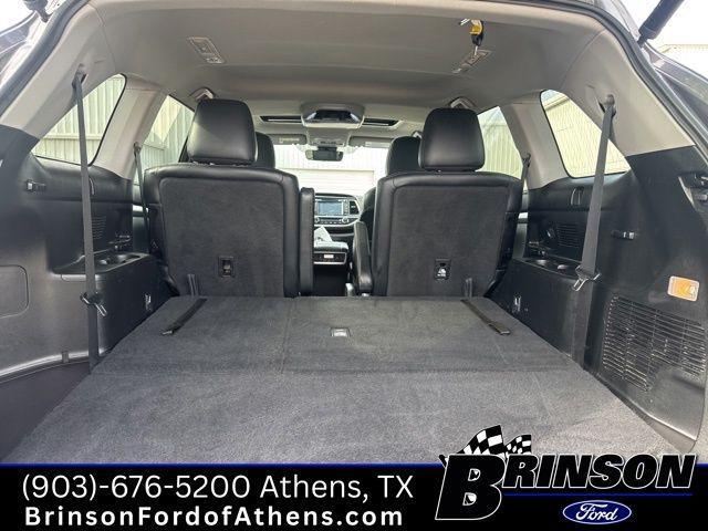 used 2017 Toyota Highlander car, priced at $16,972