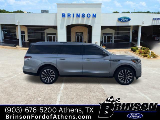 used 2023 Lincoln Navigator L car, priced at $65,698