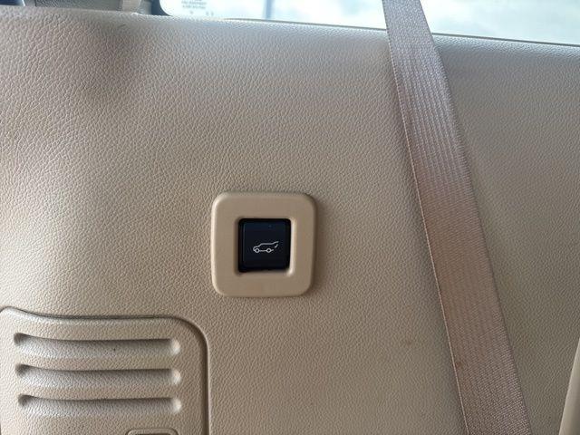 used 2013 Ford Expedition car, priced at $8,293