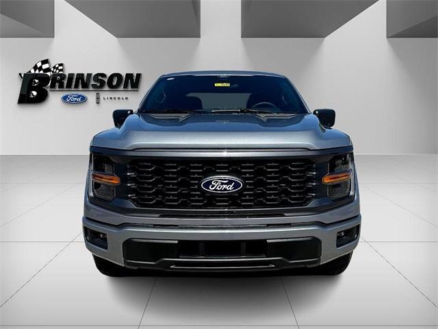 new 2024 Ford F-150 car, priced at $42,415