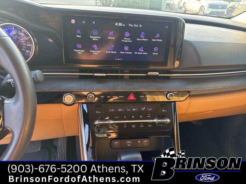 used 2024 Kia Carnival car, priced at $34,491