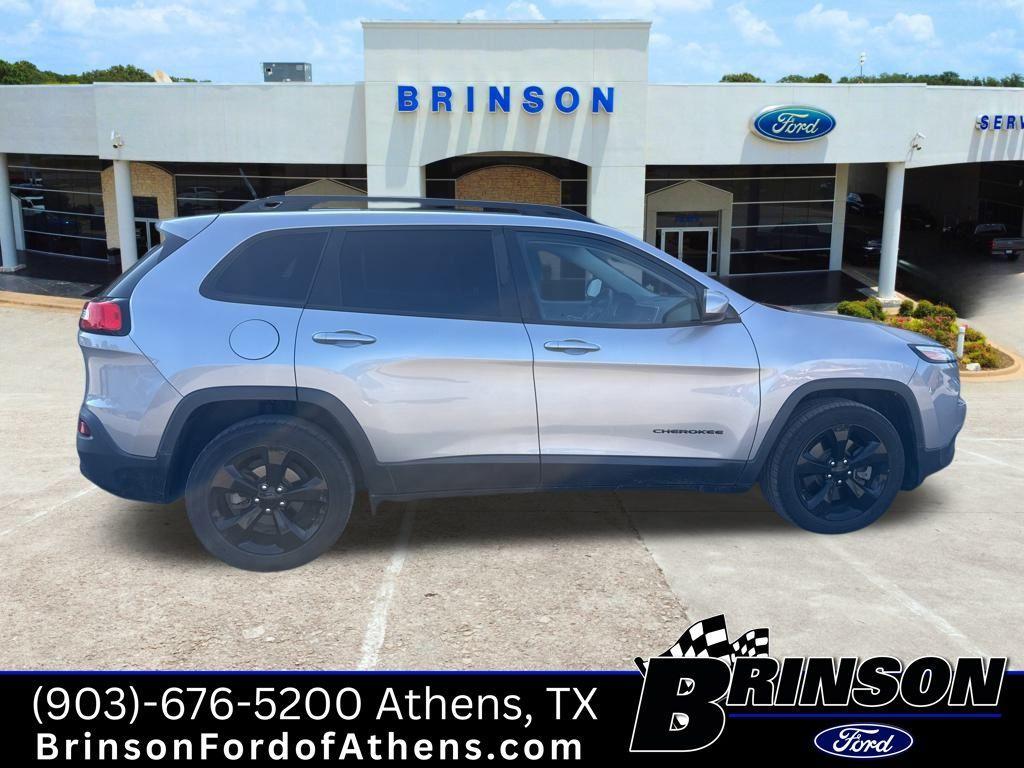 used 2018 Jeep Cherokee car, priced at $13,881