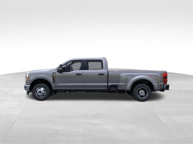 new 2025 Ford F-350 car, priced at $67,490