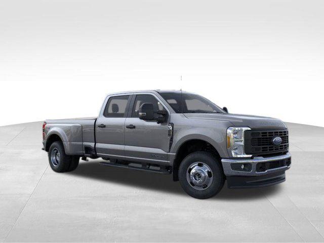 new 2025 Ford F-350 car, priced at $67,490